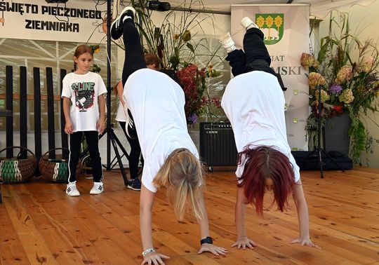 Radosne Święto Pieczonego Ziemniaka w Wólce Kańskiej [GALERIA ZDJĘĆ]