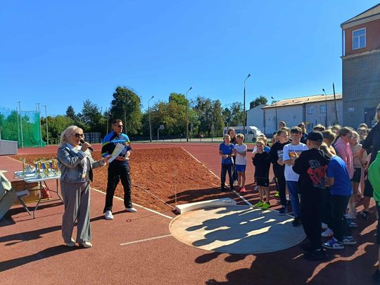 Lekkoatleci rywalizowali na stadionie przy II LO [GALERIA ZDJĘĆ]