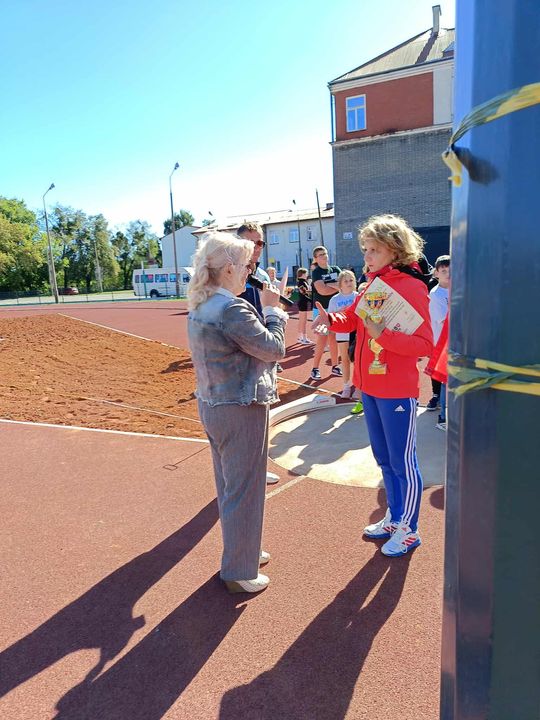 Lekkoatleci rywalizowali na stadionie przy II LO [GALERIA ZDJĘĆ]