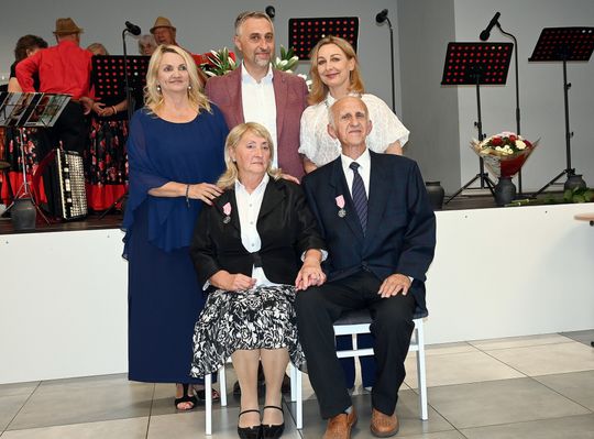Złote Gody w gminie Rejowiec Fabryczny. Piękny jubileusz wspólnego życia [ZDJĘCIA]
