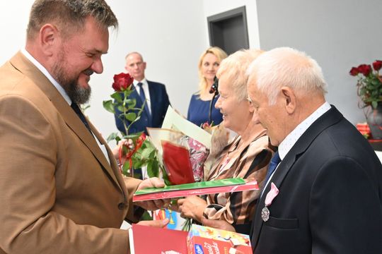 Złote Gody w gminie Rejowiec Fabryczny. Piękny jubileusz wspólnego życia [ZDJĘCIA]