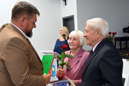 Złote Gody w gminie Rejowiec Fabryczny. Piękny jubileusz wspólnego życia [ZDJĘCIA]