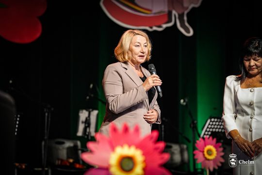 45-lecie działalności Zespołu Pieśni i Tańca Ziemi Chełmskiej - roztańczony jubileusz! [GALERIA ZDJĘĆ] 