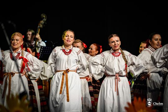 45-lecie działalności Zespołu Pieśni i Tańca Ziemi Chełmskiej - roztańczony jubileusz! [GALERIA ZDJĘĆ] 