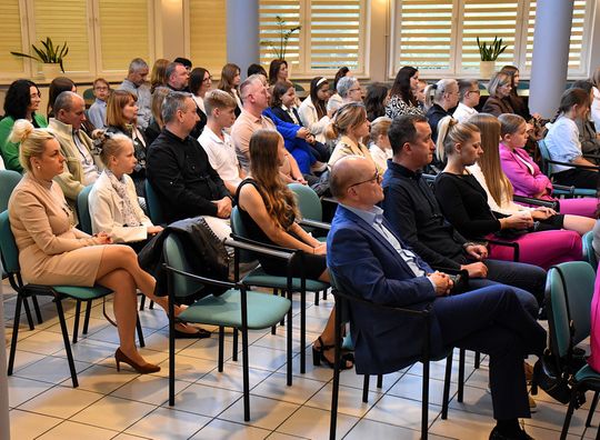 Stypendia burmistrza Włodawy dla najzdolniejszych uczniów [GALERIA ZDJĘĆ]