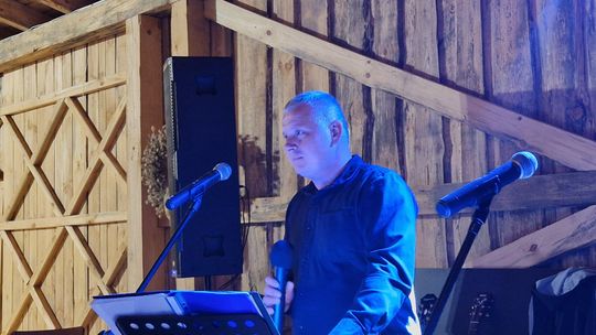 Nadbużańska historia dłutem opowiedziana. Wystawa Rafała Jankowskiego [ZDJĘCIA]