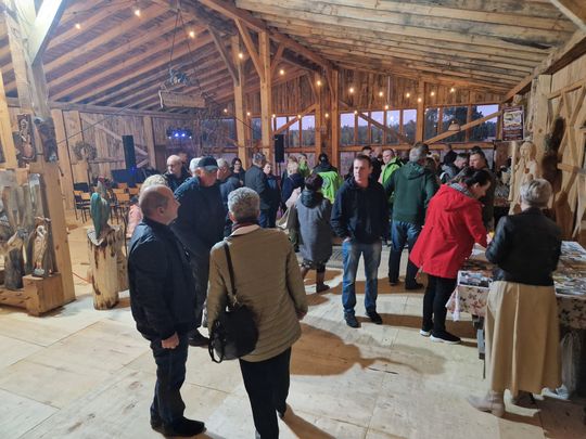 Nadbużańska historia dłutem opowiedziana. Wystawa Rafała Jankowskiego [ZDJĘCIA]