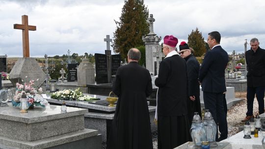 400-lecie parafii w Gorzkowie. Uroczystej sumie przewodniczył abp Stanisław Budzik [GALERIA ZDJĘĆ]