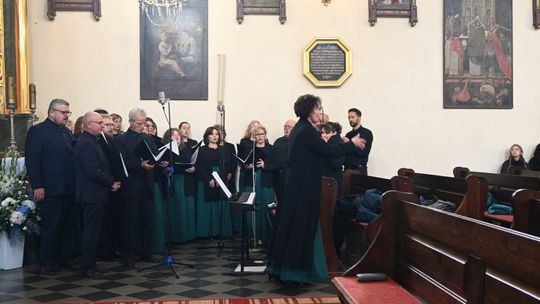 400-lecie parafii w Gorzkowie. Uroczystej sumie przewodniczył abp Stanisław Budzik [GALERIA ZDJĘĆ]