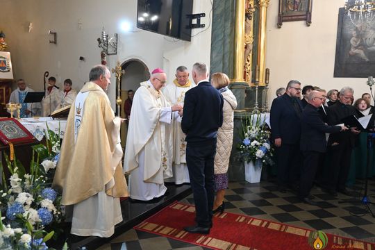 400-lecie parafii w Gorzkowie. Uroczystej sumie przewodniczył abp Stanisław Budzik [GALERIA ZDJĘĆ]