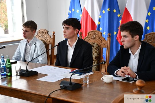 Młodzieżowa Rada Miasta Krasnystaw rozpoczyna kolejny rok pracy [GALERIA ZDJĘĆ]
