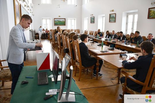 Młodzieżowa Rada Miasta Krasnystaw rozpoczyna kolejny rok pracy [GALERIA ZDJĘĆ]