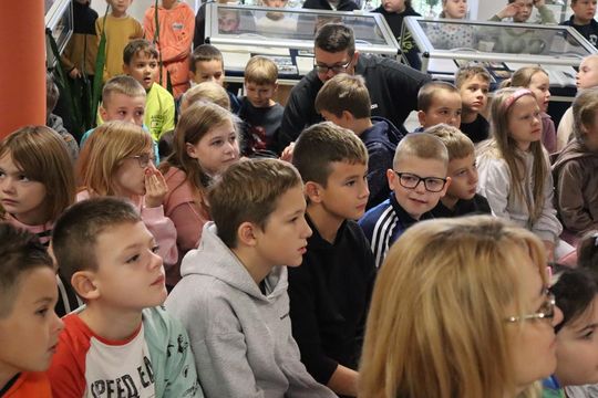 Chełm. Za 17 ton elektrośmieci – 17 nowych drzew na terenie ZSBiG [GALERIA ZDJĘĆ] 