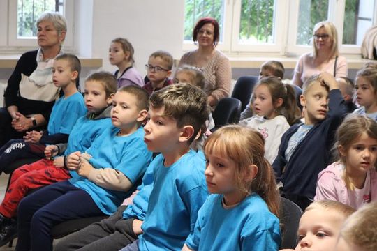 Chełm. Za 17 ton elektrośmieci – 17 nowych drzew na terenie ZSBiG [GALERIA ZDJĘĆ] 