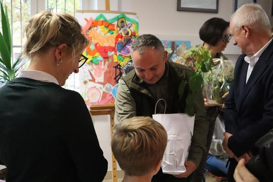 Chełm. Za 17 ton elektrośmieci – 17 nowych drzew na terenie ZSBiG [GALERIA ZDJĘĆ] 