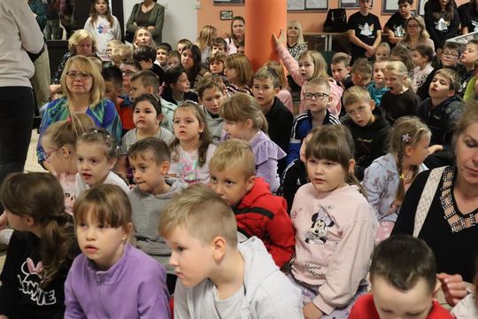 Chełm. Za 17 ton elektrośmieci – 17 nowych drzew na terenie ZSBiG [GALERIA ZDJĘĆ] 