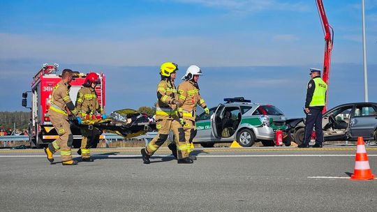 Ratowali poszkodowanych jadących autokarem. Zobaczcie symulację wypadku masowego [ZDJĘCIA]