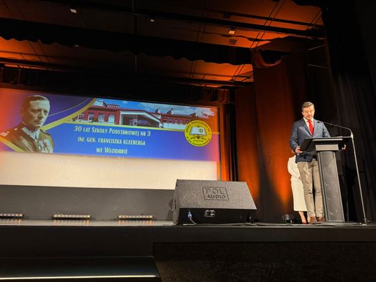 Jubileusz 30-lecia Szkoły Podstawowej nr 3 we Włodawie