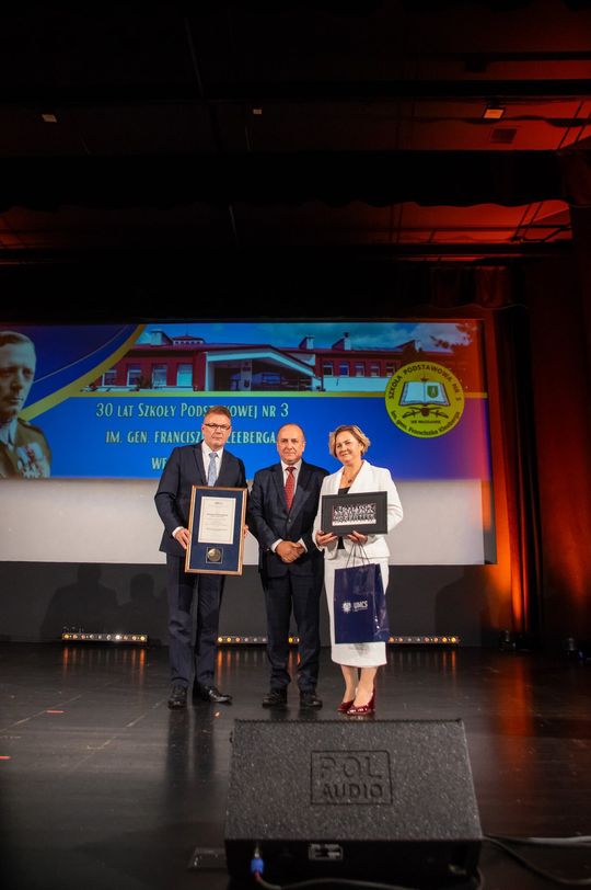 Jubileusz 30-lecia Szkoły Podstawowej nr 3 we Włodawie