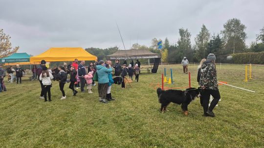 Hubertus w Horodyszczu po raz trzeci. Była gonitwa za lisem i zawody z konikami na patykach [GALERIA ZDJĘĆ]