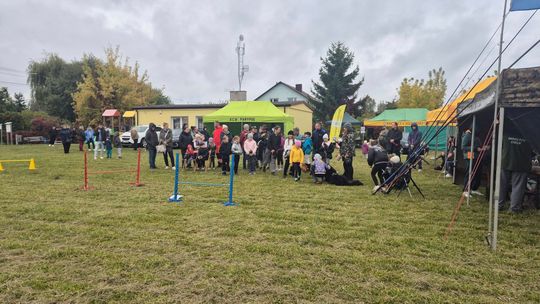 Hubertus w Horodyszczu po raz trzeci. Była gonitwa za lisem i zawody z konikami na patykach [GALERIA ZDJĘĆ]