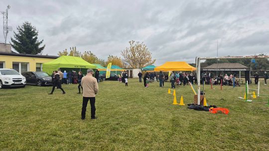 Hubertus w Horodyszczu po raz trzeci. Była gonitwa za lisem i zawody z konikami na patykach [GALERIA ZDJĘĆ]