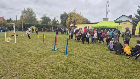 Hubertus w Horodyszczu po raz trzeci. Była gonitwa za lisem i zawody z konikami na patykach [GALERIA ZDJĘĆ]