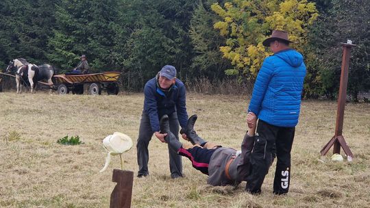 Hubertus w Horodyszczu po raz trzeci. Była gonitwa za lisem i zawody z konikami na patykach [GALERIA ZDJĘĆ]