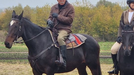 Hubertus w Horodyszczu po raz trzeci. Była gonitwa za lisem i zawody z konikami na patykach [GALERIA ZDJĘĆ]