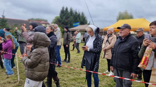 Hubertus w Horodyszczu po raz trzeci. Była gonitwa za lisem i zawody z konikami na patykach [GALERIA ZDJĘĆ]