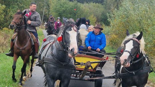 Hubertus w Horodyszczu po raz trzeci. Była gonitwa za lisem i zawody z konikami na patykach [GALERIA ZDJĘĆ]