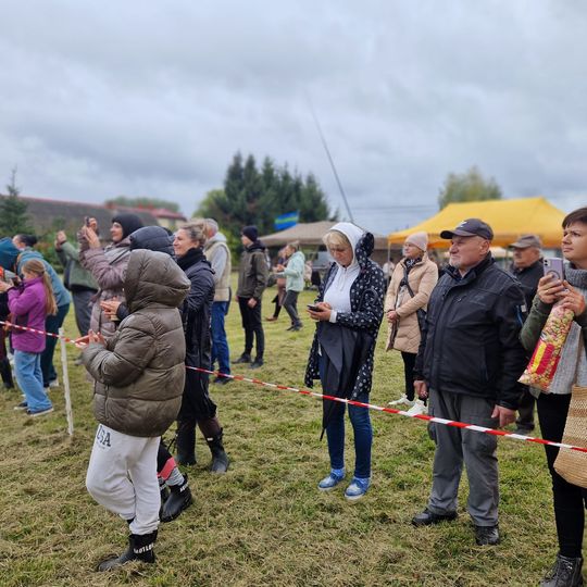 Hubertus w Horodyszczu po raz trzeci. Była gonitwa za lisem i zawody z konikami na patykach [GALERIA ZDJĘĆ]
