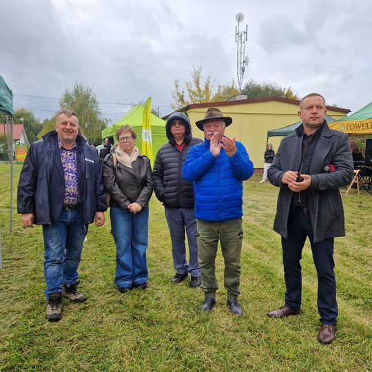 Hubertus w Horodyszczu po raz trzeci. Była gonitwa za lisem i zawody z konikami na patykach [GALERIA ZDJĘĆ]