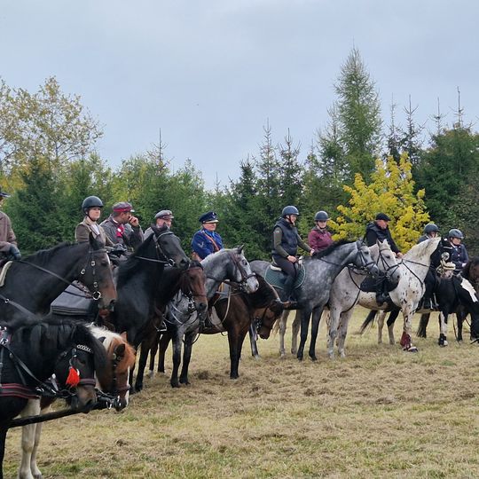 Hubertus w Horodyszczu po raz trzeci. Była gonitwa za lisem i zawody z konikami na patykach [GALERIA ZDJĘĆ]
