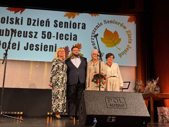 Jubileusz 50-lecia Stowarzyszenia Seniorów „Złota Jesień” we Włodawie Jubileusz 50-lecia Stowarzyszenia Seniorów „Złota Jesień” we Włodawie