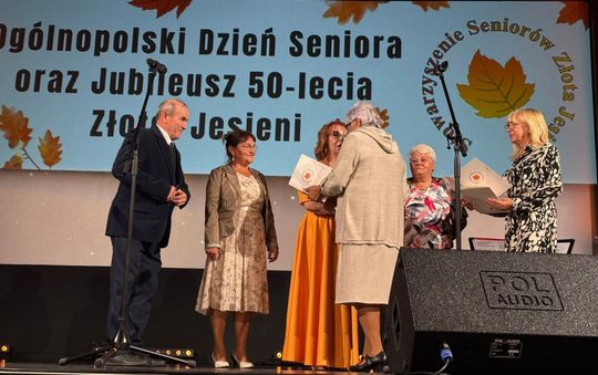 Jubileusz 50-lecia Stowarzyszenia Seniorów „Złota Jesień” we Włodawie Jubileusz 50-lecia Stowarzyszenia Seniorów „Złota Jesień” we Włodawie