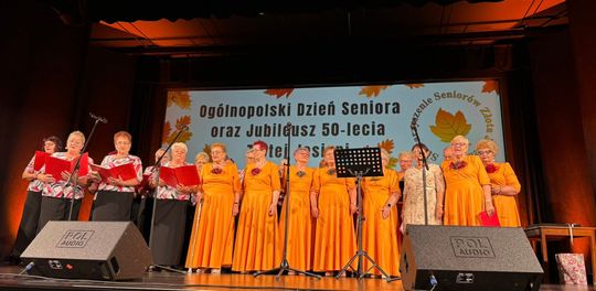 Jubileusz 50-lecia Stowarzyszenia Seniorów „Złota Jesień” we Włodawie Jubileusz 50-lecia Stowarzyszenia Seniorów „Złota Jesień” we Włodawie