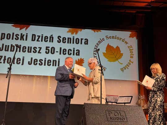 Jubileusz 50-lecia Stowarzyszenia Seniorów „Złota Jesień” we Włodawie Jubileusz 50-lecia Stowarzyszenia Seniorów „Złota Jesień” we Włodawie