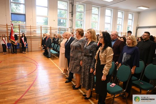 Pow. krasnostawski. Dzień Edukacji Narodowej w „Zetce” – czas podziękowań i wyróżnień [ZDJĘCIA]