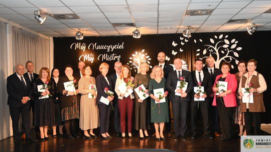 Pow. krasnostawski. Święto nauczycieli w Siennicy Nadolnej [GALERIA ZDJĘĆ]