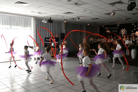 Pow. krasnostawski. Święto nauczycieli w Siennicy Nadolnej [GALERIA ZDJĘĆ] 