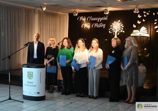 Pow. krasnostawski. Święto nauczycieli w Siennicy Nadolnej [GALERIA ZDJĘĆ] 