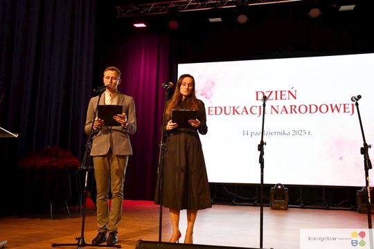 Krasnystaw. Miejskie obchody Dnia Edukacji Narodowej [GALERIA ZDJĘĆ]