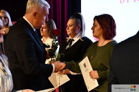 Krasnystaw. Miejskie obchody Dnia Edukacji Narodowej [GALERIA ZDJĘĆ]