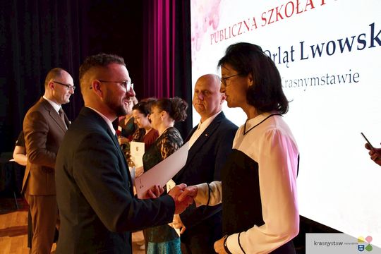 Krasnystaw. Miejskie obchody Dnia Edukacji Narodowej [GALERIA ZDJĘĆ]