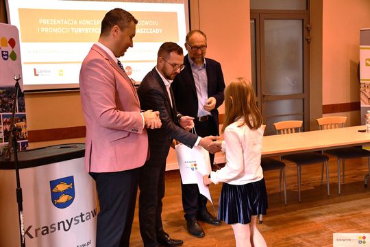 Krasnystaw. Kraszczady nabierają kształtów - spotkanie pełne pomysłów w KDK [GALERIA ZDJĘĆ]