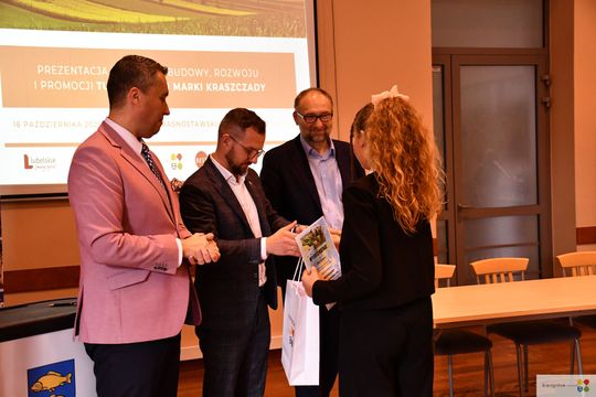 Krasnystaw. Kraszczady nabierają kształtów - spotkanie pełne pomysłów w KDK [GALERIA ZDJĘĆ]