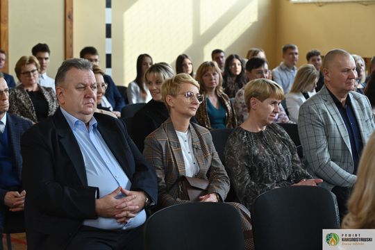 Pow. krasnostawski. Powiatowe obchody Dnia Edukacji Narodowej w Żółkiewce [GALERIA ZDJĘĆ]