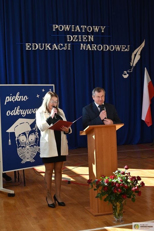 Pow. krasnostawski. Powiatowe obchody Dnia Edukacji Narodowej w Żółkiewce [GALERIA ZDJĘĆ]