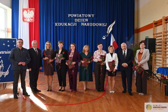 Pow. krasnostawski. Powiatowe obchody Dnia Edukacji Narodowej w Żółkiewce [GALERIA ZDJĘĆ]